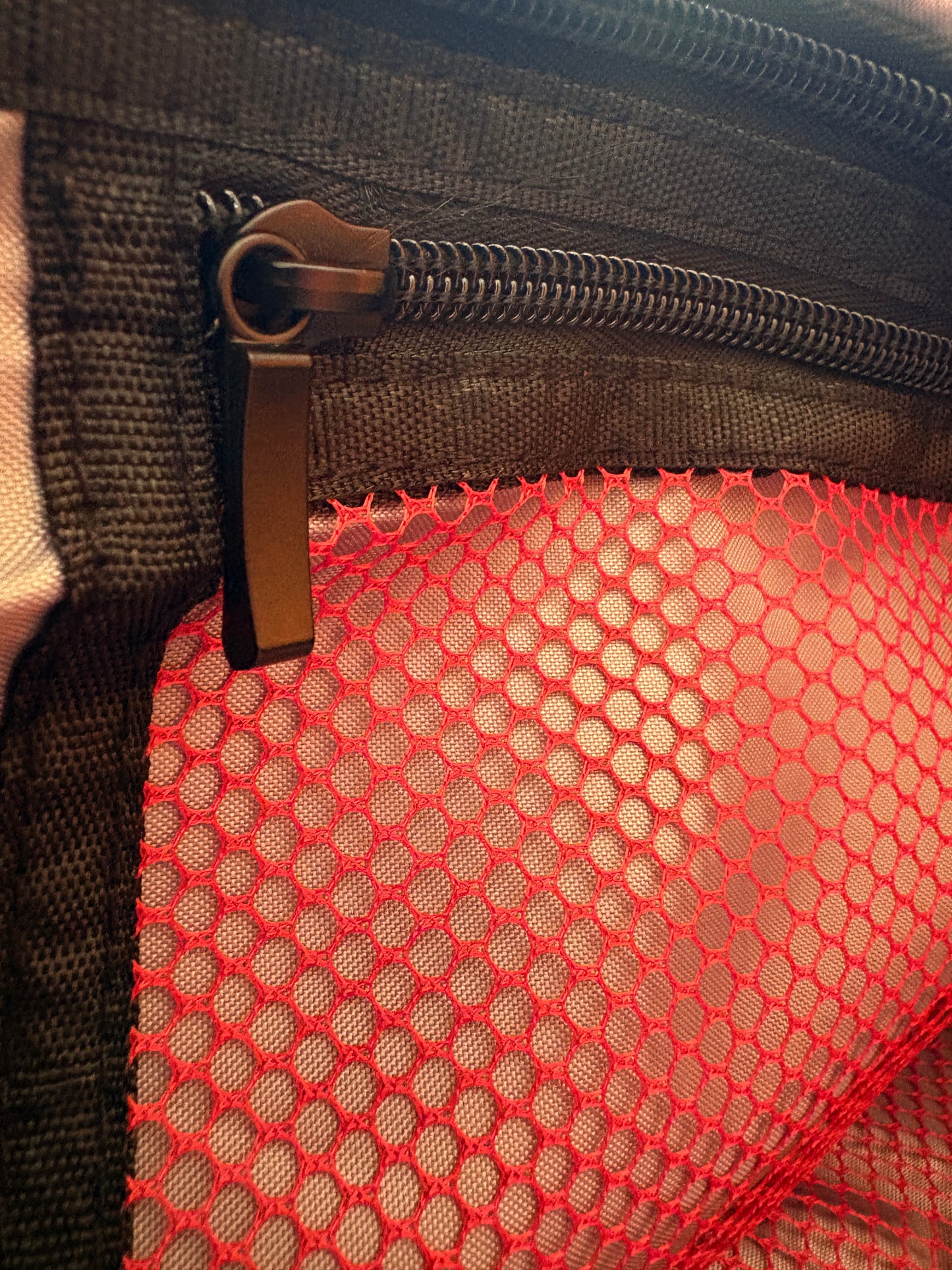 Hybrid Pack 8 🎒 |Resistencia y Estilo|