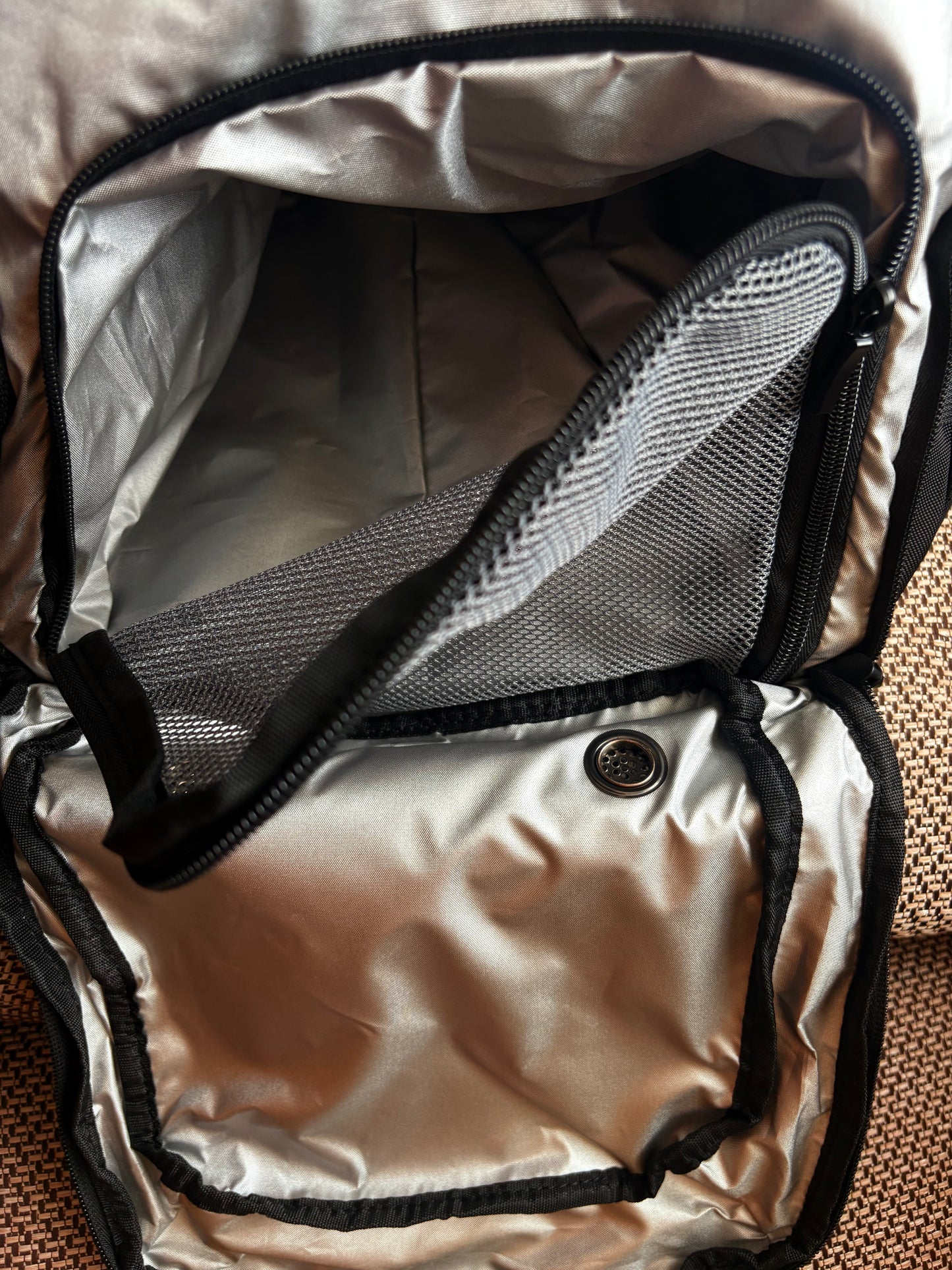 Hybrid Pack 8 🎒 |Resistencia y Estilo|